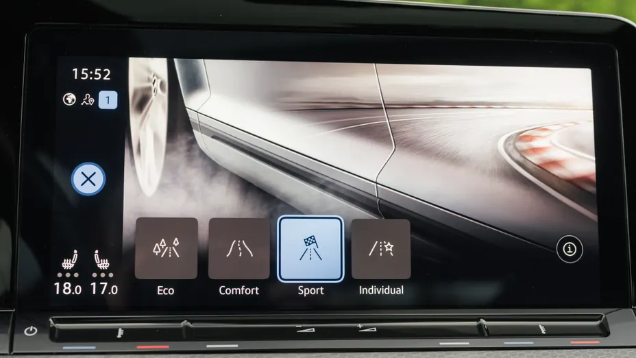 VOLKSWAGEN Golf Golf VIII 2.0 TSI GTI DSG