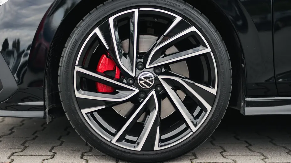 VOLKSWAGEN Golf Golf VIII 2.0 TSI GTI DSG