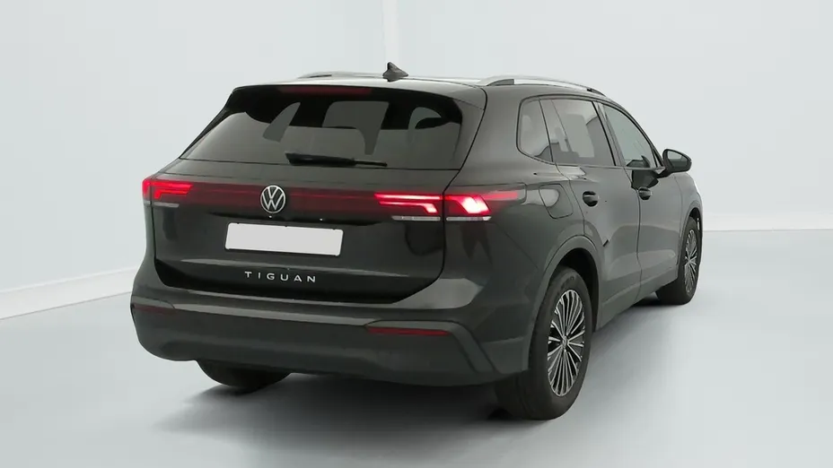 Volkswagen Tiguan -