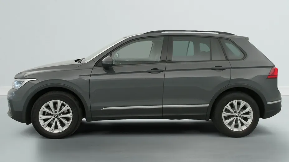 Volkswagen Tiguan -