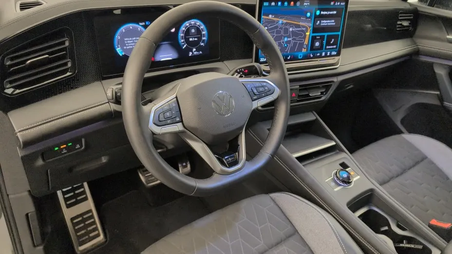 Volkswagen Tiguan -