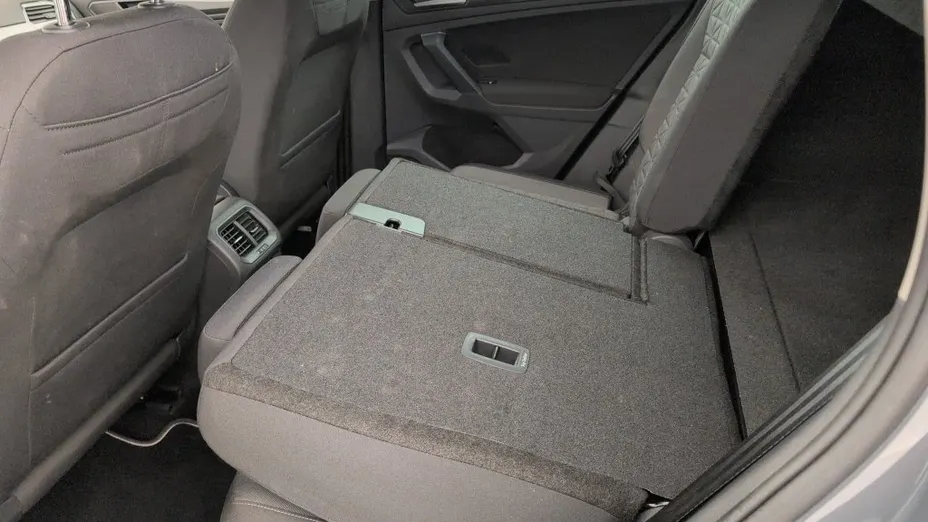 Volkswagen Tiguan -