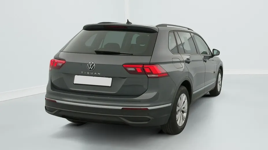 Volkswagen Tiguan -