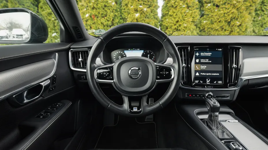 VOLVO S90 S90 D5 SCR AWD R-Design aut