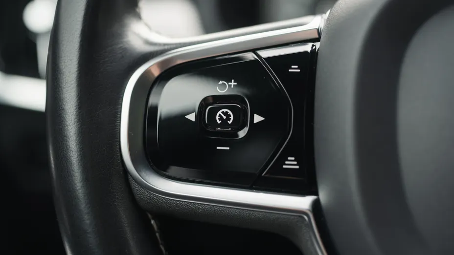 VOLVO S90 S90 D5 SCR AWD R-Design aut