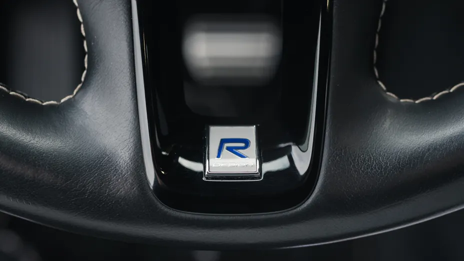 VOLVO S90 S90 D5 SCR AWD R-Design aut