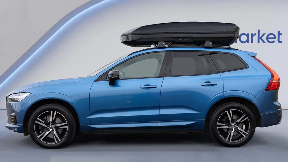 VOLVO XC60 XC60 B4 D AWD R-Design aut