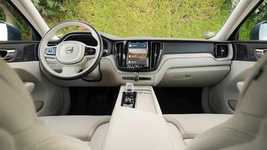 VOLVO XC60 XC60 B4 D AWD Inscription aut