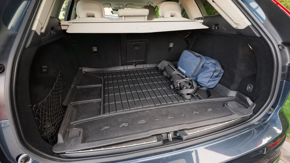VOLVO XC60 XC60 B4 D AWD Inscription aut