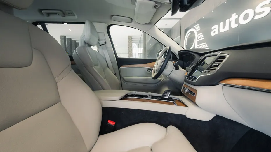 VOLVO XC90 XC90 B5 D AWD Momentum Pro aut