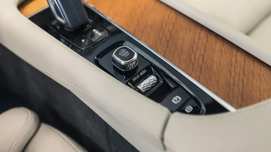 VOLVO XC90 XC90 B5 D AWD Momentum Pro aut