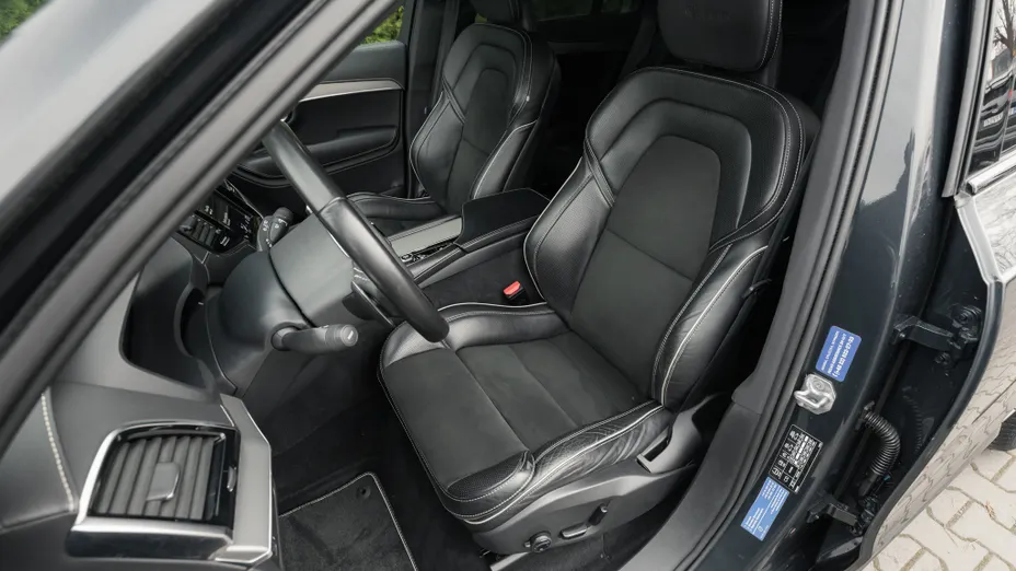 VOLVO XC90 XC90 B5 D AWD R-Design aut