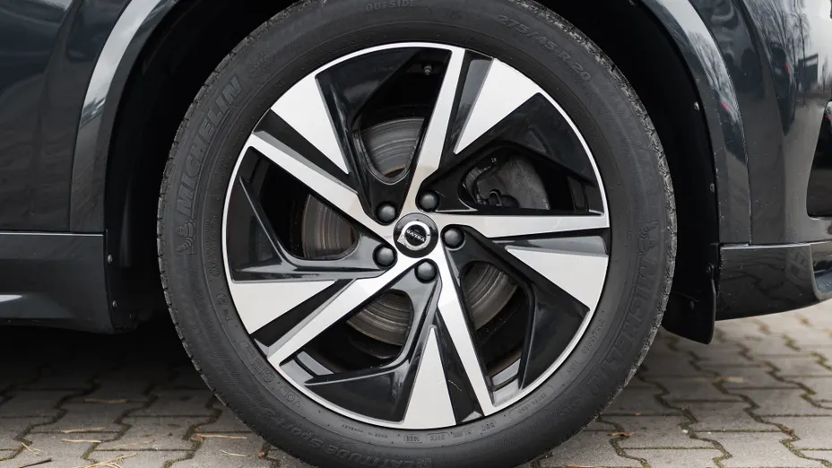 VOLVO XC90 XC90 B5 D AWD R-Design aut