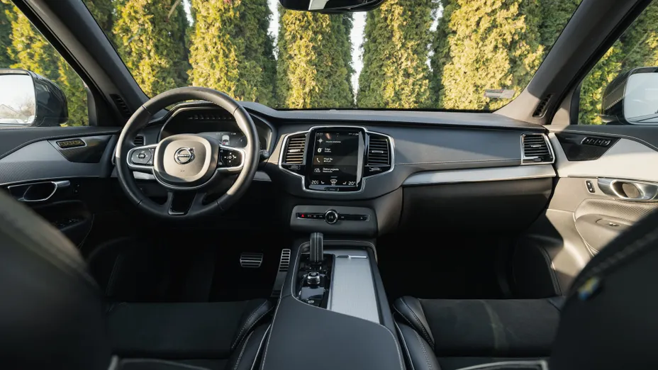 VOLVO XC90 XC90 B5 D AWD R-Design aut