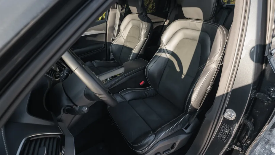 VOLVO XC90 XC90 B5 D AWD R-Design aut