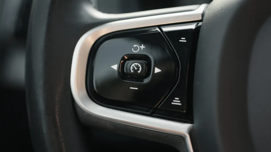 VOLVO XC90 XC90 B5 D AWD R-Design aut