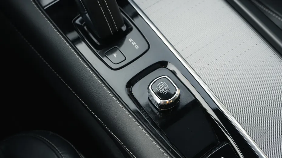 VOLVO XC90 XC90 B5 D AWD R-Design aut