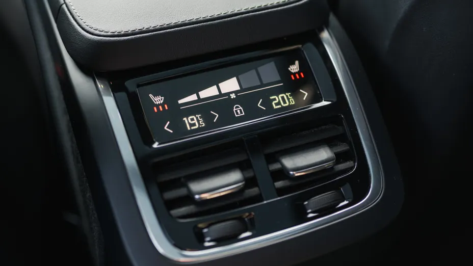 VOLVO XC90 XC90 B5 D AWD R-Design aut