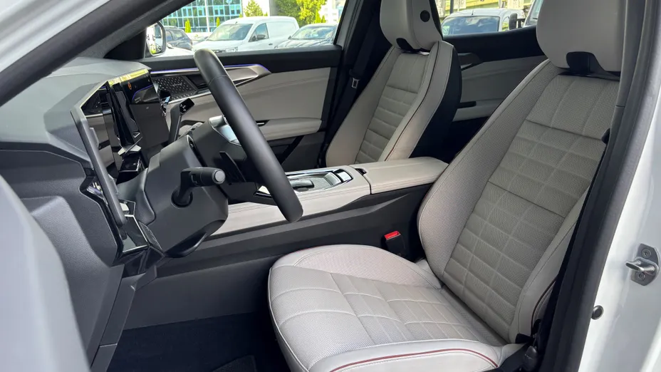 RENAULT Espace Espace 1.2 E-Tech Full Hybrid 200 Techno MMT 5os.