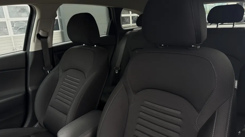 HYUNDAI i30 i30 1.5 T-GDI 48V Smart Plus