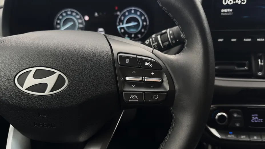 HYUNDAI i30 i30 1.5 T-GDI 48V Smart Plus