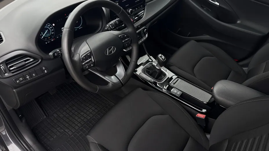 HYUNDAI i30 i30 1.5 T-GDI 48V Smart Plus