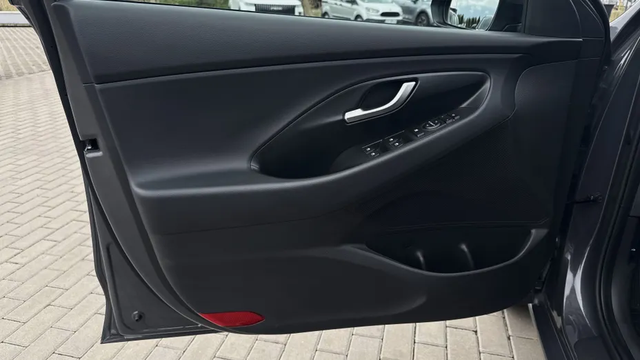 HYUNDAI i30 i30 1.5 T-GDI 48V Smart Plus