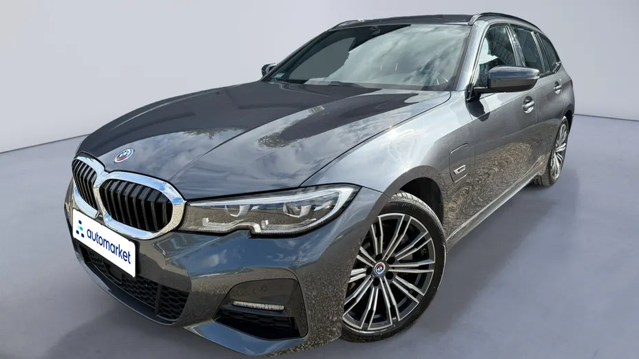 BMW Seria 3 330e xDrive M Sport sport-aut