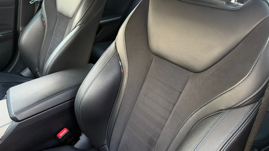 BMW Seria 3 330e xDrive M Sport sport-aut