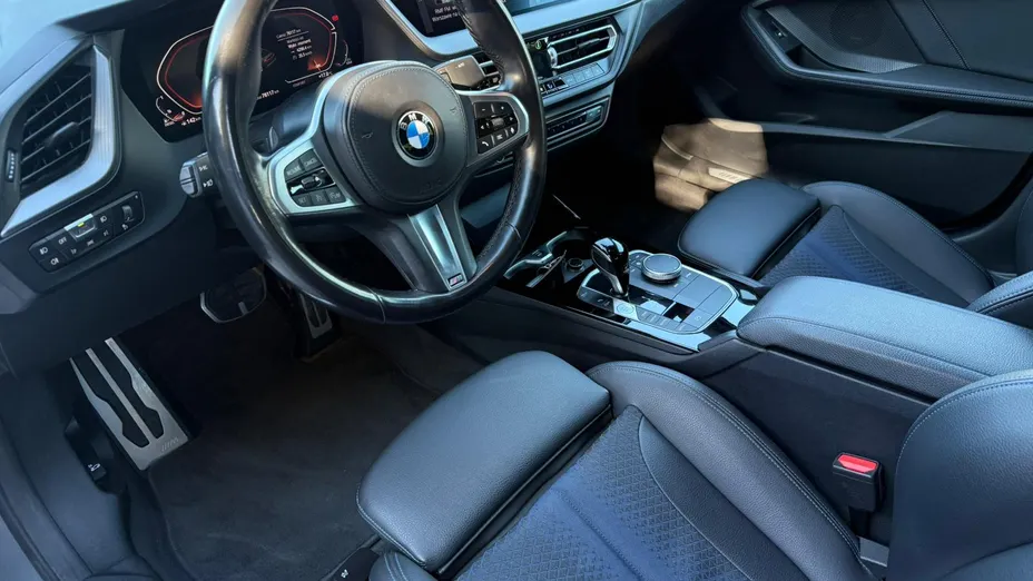 BMW Seria 2 216d GT M Sport