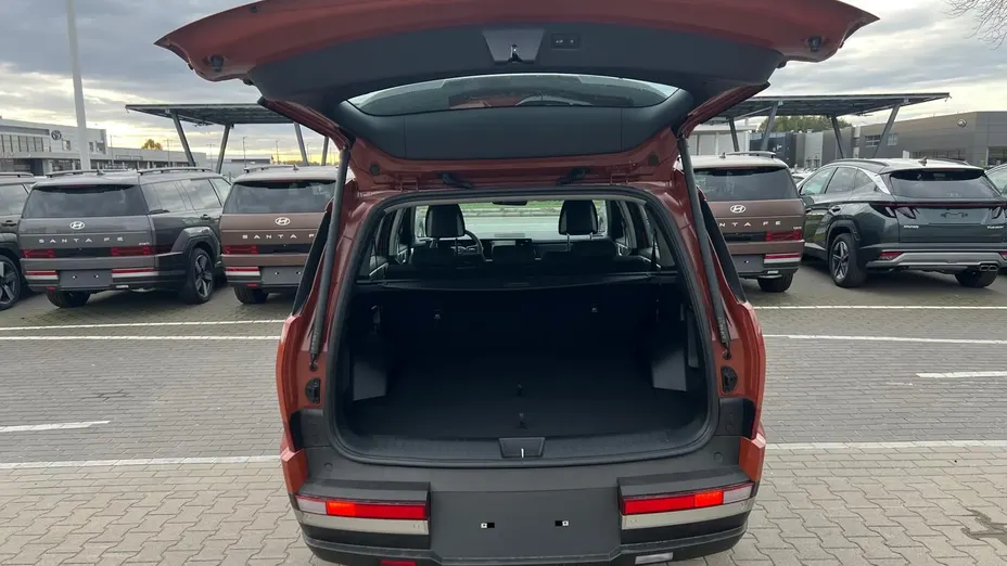 HYUNDAI Santa Fe Santa Fe 1.6 T-GDI HEV Platinum 4WD aut Nowy