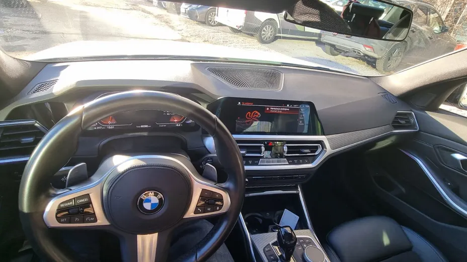 BMW Seria 3 330i xDrive M Sport Shadow aut
