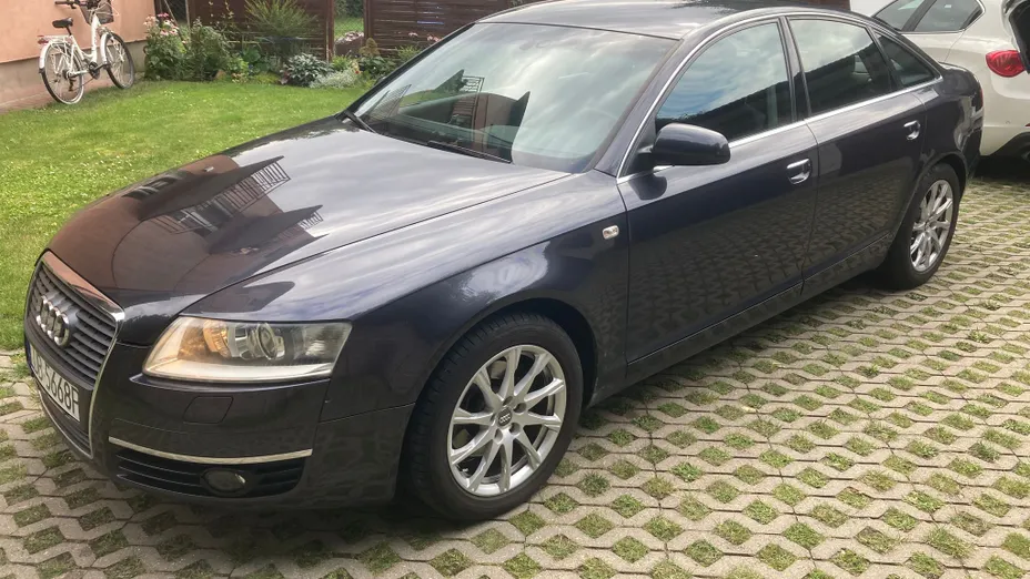 AUDI A6 A6 2.4