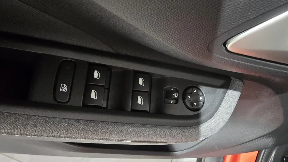 OPEL Frontera Frontera 1.2 T mHEV GS eDTC6 Nowy