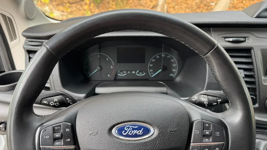 FORD Transit E-Transit 350 L3H2 RWD Trend