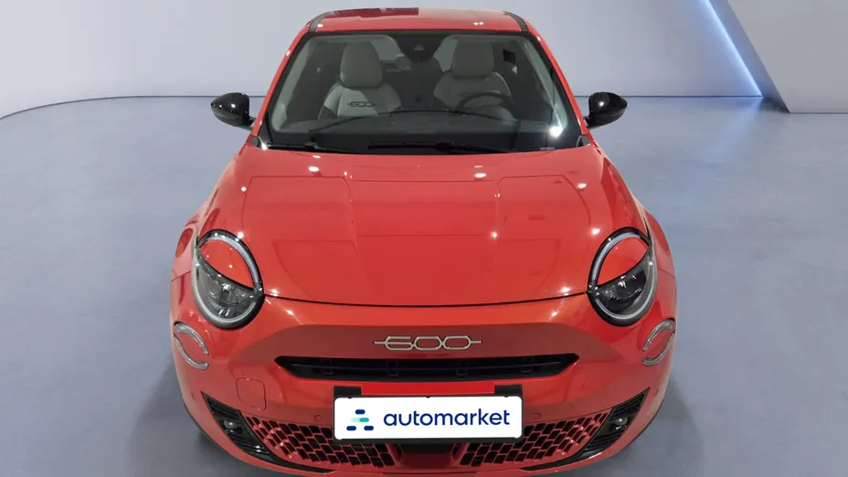 FIAT 600 600 1.2 Turbo Hybrid eDCT