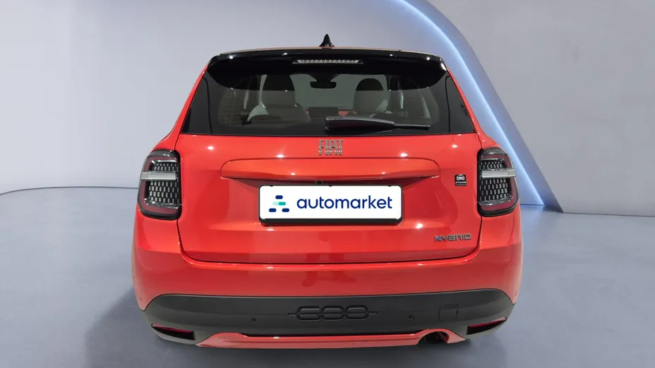 FIAT 600 600 1.2 Turbo Hybrid eDCT