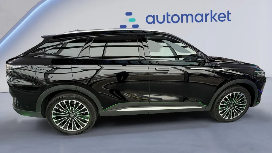 OMODA Omoda 9 Omoda 9 1.5 Super Hybrid Exclusive AWD