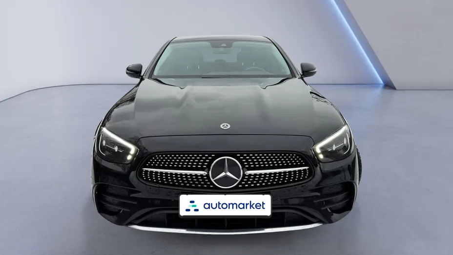 MERCEDES-BENZ E Klasa E 220 d 4-Matic AMG/Avantgarde