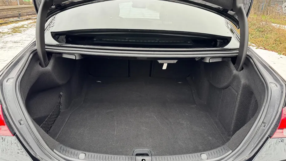 MERCEDES-BENZ E Klasa E 220 d 4-Matic AMG/Avantgarde