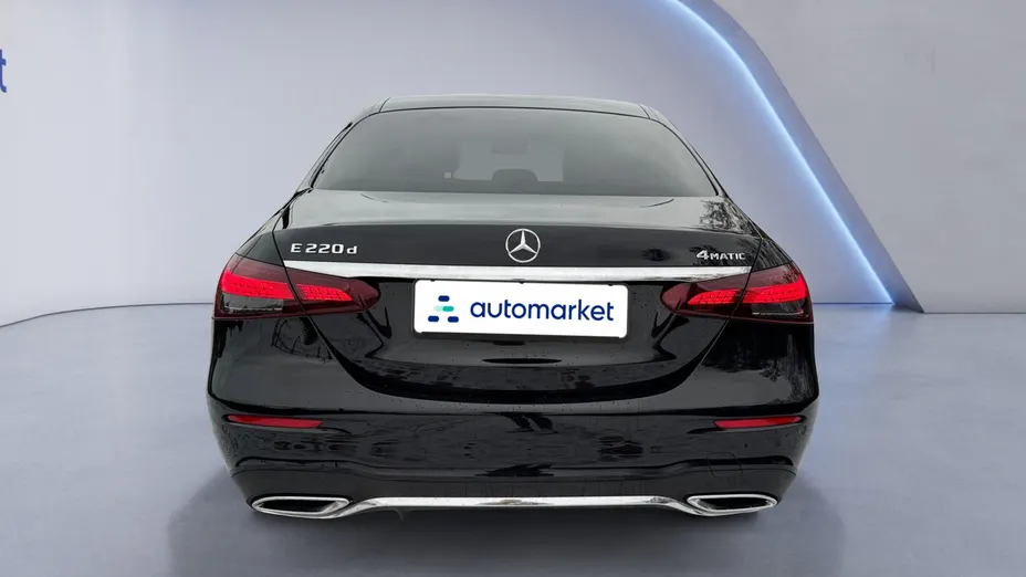 MERCEDES-BENZ E Klasa E 220 d 4-Matic AMG/Avantgarde