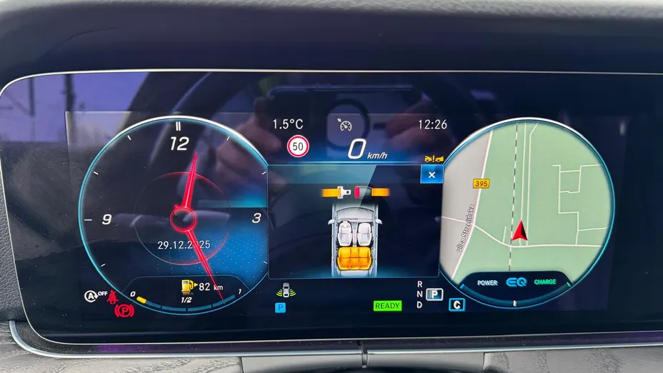 MERCEDES-BENZ E Klasa E 220 d 4-Matic AMG/Avantgarde