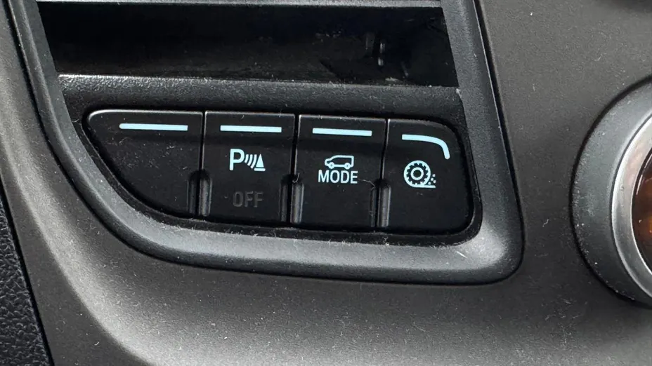 FORD Transit Custom Transit Custom 2.0 EcoBlue 300 L1H1 MS-RT (bryg.) Aut.