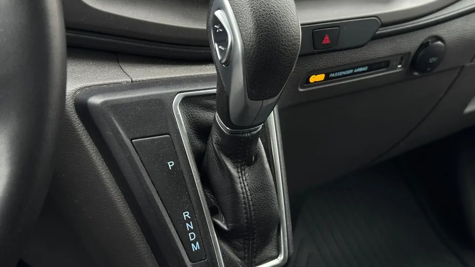 FORD Transit Custom Transit Custom 2.0 EcoBlue 300 L1H1 MS-RT (bryg.) Aut.