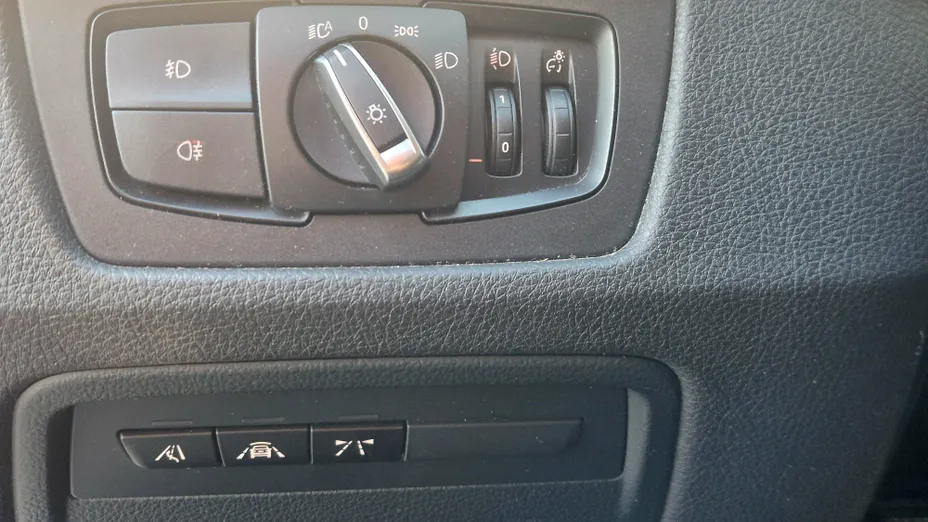 BMW Seria 3 320d Eff.Dynamics Advantage aut