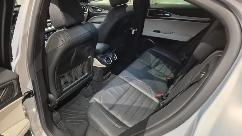 ALFA ROMEO Stelvio Stelvio 2.0 Turbo Veloce Q4 aut