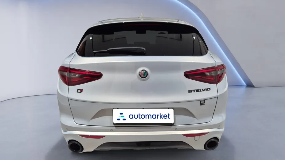 ALFA ROMEO Stelvio Stelvio 2.0 Turbo Veloce Q4 aut