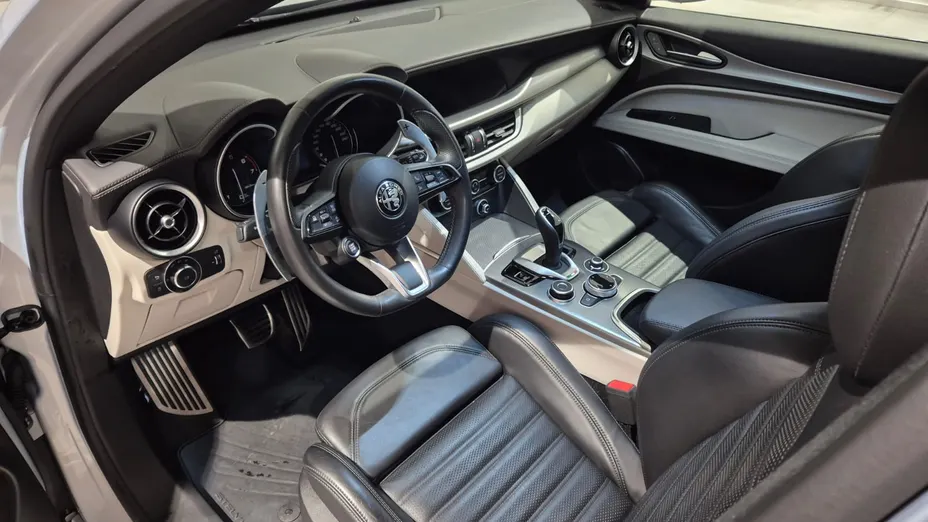ALFA ROMEO Stelvio Stelvio 2.0 Turbo Veloce Q4 aut