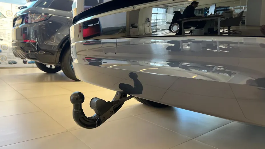 LAND ROVER Discovery Discovery V 3.0 D250 mHEV Dynamic SE Nowy