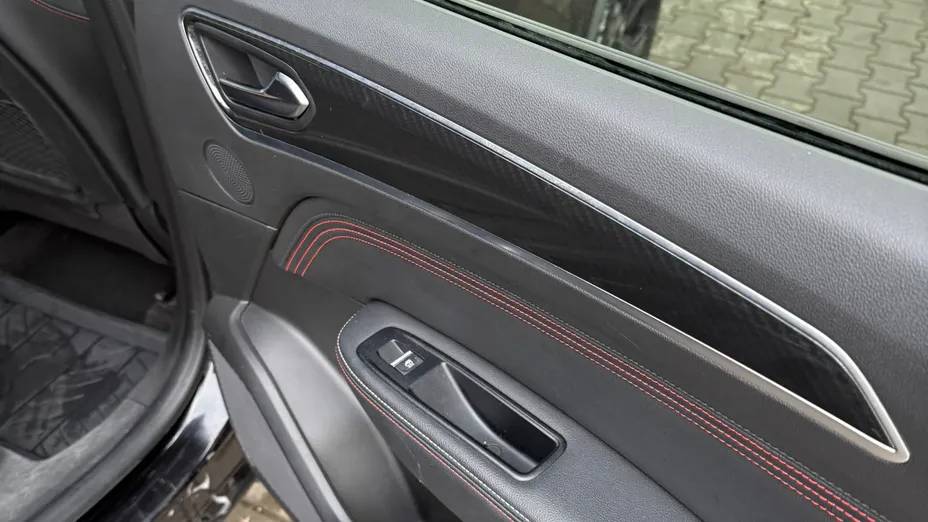 RENAULT Arkana Arkana 1.3 TCe mHEV R.S. Line EDC